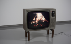 ortut: Jan Dibbets - TV as a Fireplace, 1969
