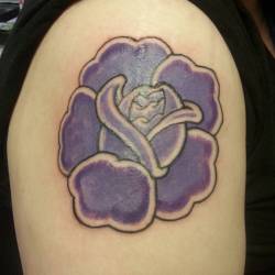 Touched up my first tattoo. #art #flower #ink #tattoo #apprentice