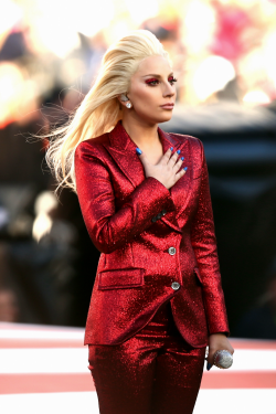 ladvsgaga:   Feb. 07,16 // Lady Gaga at The NFL Super Bowl 50