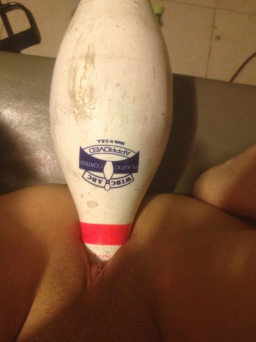 For those curious, the head of a bowling pin is EXACTLY 8.000" in circumference (2.550" diameter).