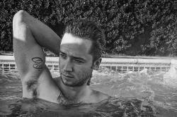 Male Celebrity Pits