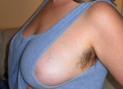 hirsute-lover:  unshaven pussy