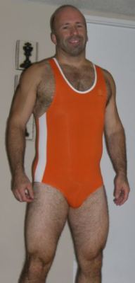 wrestlerswrestlingphotos:  hairy muscle hunk wrestler