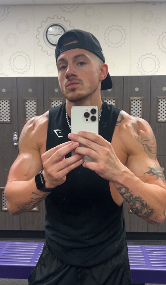 hornytwinkdude: douchebro 