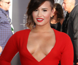 hottestcelebrities:  Demi Lovato