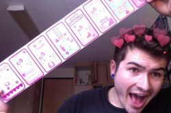 jakemalik:  HANDING OUT 128 OF THESE HELLO KITTY VALENTINES CARDS