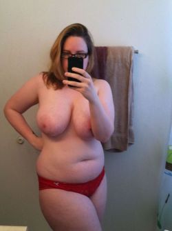 She’s chubby, she’s sexy and she’s proud of both facts.