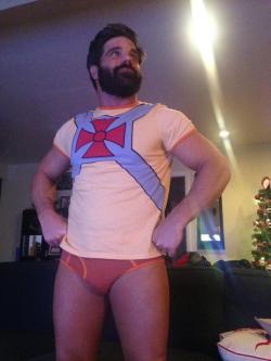 cuddlycorey:  And here’s one of Joey Ryan in his undies. I’ll