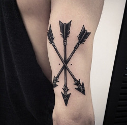 xunablr:  broken-non-unbroken:  Arrow  Oh que hermoso mi futuro