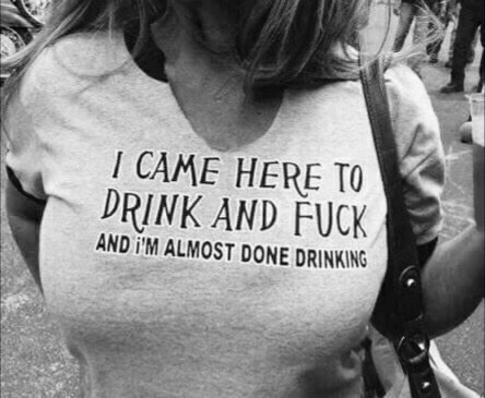 ginger-vixen1982:beer-and-bonga-donks:Overnights 🍸