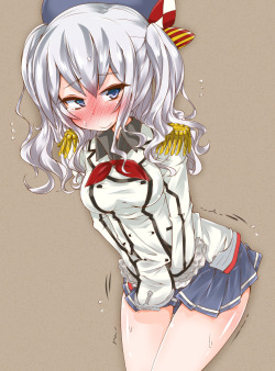 cutiepie-but-reallyshy:  ベテラン練習艦鹿島ちゃん