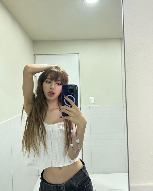 blackpinkofficialupdates:  [230504] lalalalisa_m: 