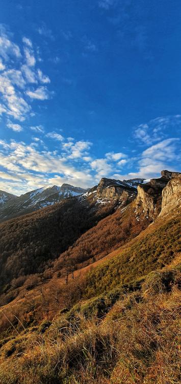 oneshotolive:  Puerto de Somo - P. N. Picos de Europa - Liébana