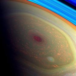 astronomyblog:  Saturn’s atmosphere exhibits a banded pattern