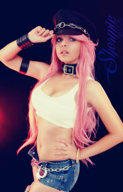 cosplayhotties:  Poison by Shermie-Cosplay  