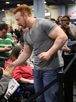 drummergrl1310:  Rosy cheeks, massive arms, jeans. Pick your poison.