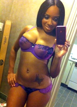 thingsiliketoo:  http://thingsiliketoo.tumblr.com/ Black Amateur