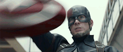 nerdistindustries:  Oh snap! The Captain America: Civil War trailer