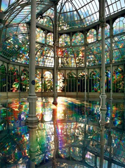 stylish-homes:  Artist Kimsooja transformed the Crystal Palace