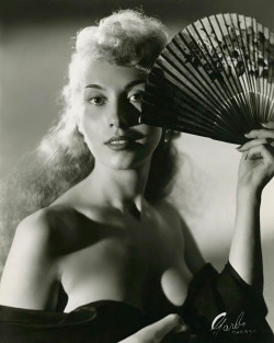 burleskateer:  Jean Smyle    (aka. Venus The Body) In 1952, she appeared in a promo photo series as a blonde dancer named: Roxanne.. She’d begin dancing for the 1st time as a Feature Act, after serving time as a chorus girl at the &lsquo;GRAND Theatre&rsq