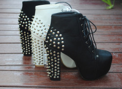syndromestore:  Spiked Ankle Boots  