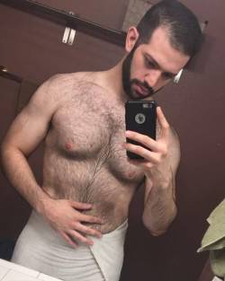 beardedhairyscruffhunks:#EXCLUSIVE  @cdarg408 is the 5th most