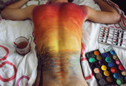 travel-as-a-happy-hippie:  mindorchid:  paint on me and I will