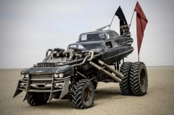 republic-of-awesome: utwo:  The cool vehicles in Mad Max: Fury