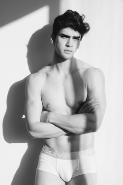 menphotos:  http://www.pinterest.com/taonek/boys-mens-photos/http://www.facebook.com/BOYSforBOYShttp://menphotos.tumblr.com/http://gplus.to/boysforboys﻿