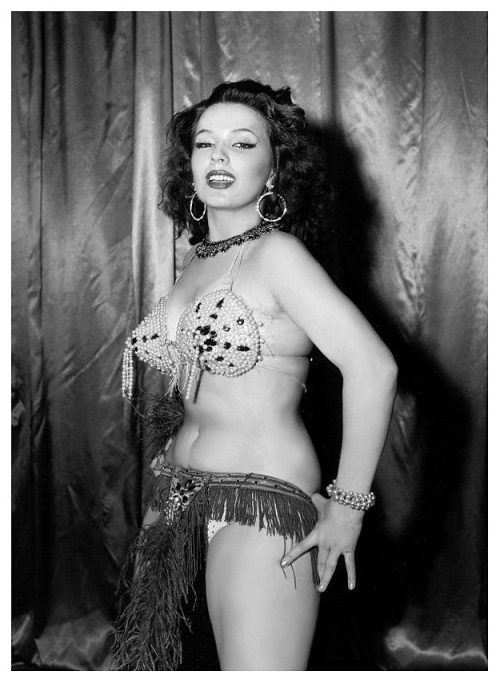    Blaze Starr From a 50’s-era photo series shot by Irving Klaw..   