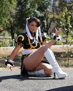 hotcosplaychicks:  Chun li cosplay by carolinaangulo Check out