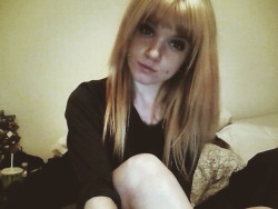 drythroats:  To anon who wanted to see a blonde Brittany! 