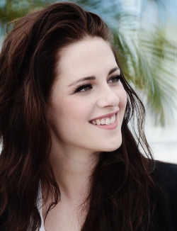Kristen Stewart - “On The Road” Photocall in Cannes, May
