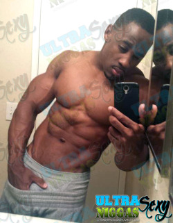 ultrasexyniggas:  You’ve seen his pics and tease clip here