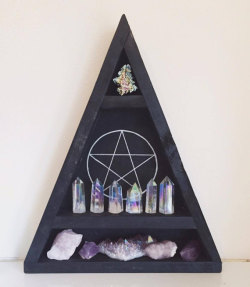 etsycult:  Pentagram Shelf by GrizzlySupplies