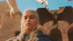 tragaryans-blog:  daenerys stormborn of house targaryen. queen