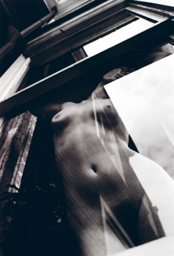 my-secret-eye:  Eikoh Hosoe, Naked School, Chicago, 1973 