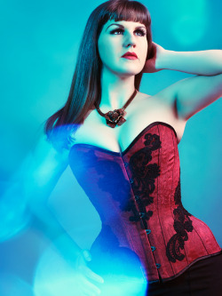 hourglass-silhouette: Model: Violet LeysCorset: Valkyrie CorsetsPhoto: