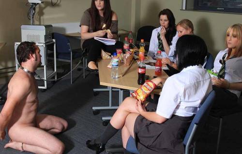 wifeownshusband:  femmedominatrice:  soirée…. le soumis attend… normal.  “You look hungry! Sorry, you can’t eat until the girls and I have finished eating. You know the protocol!” 