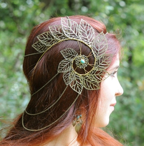 sosuperawesome: Headdresses and Headbands  Bijoux Calhalou on