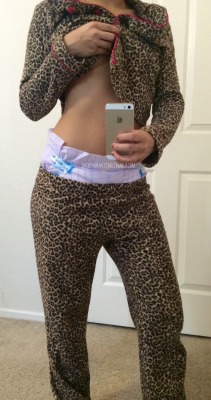 daddyiwantthis:  Shh! Yes I have been padded and in my PJ’s