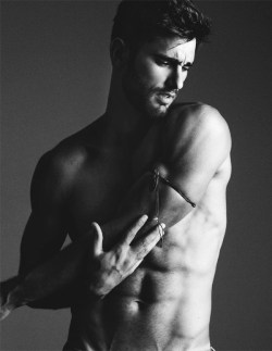 flyman1up:  Ricardo Baldin by Clayton Brannon