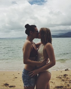 the-inspired-lesbian:  Download HER👭