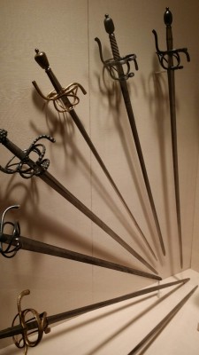 cthulhu-vision:Swords at the MET