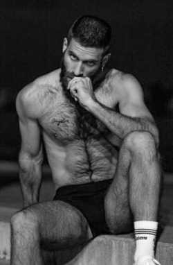 roughraw:    Bring out your rougher side !   