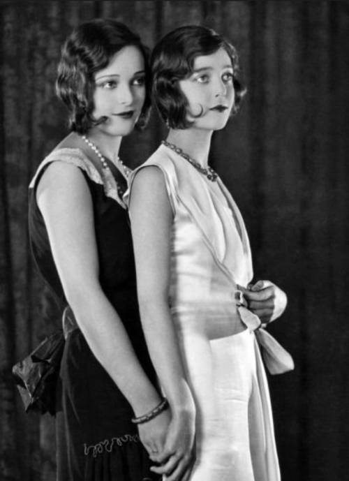 Loretta Young & Sally Blane Nudes & Noises  