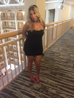 75l6midnjghtspecial:More hotel fun on her birthday!