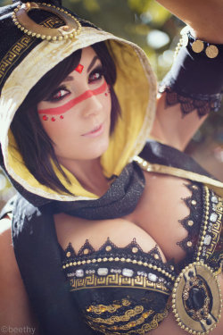 Source : http://sexykosplay.tumblr.com/