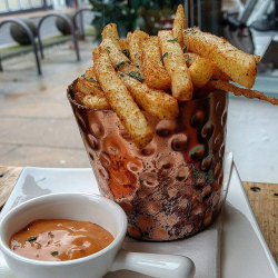 chillypepperhothothot:  cajun fries oh boy are they delicious