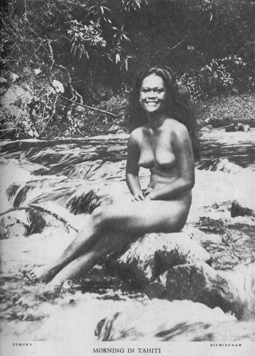 sailorgil:  adelphe:  Lilliput, October 1944  “ Morning In Tahiti “   